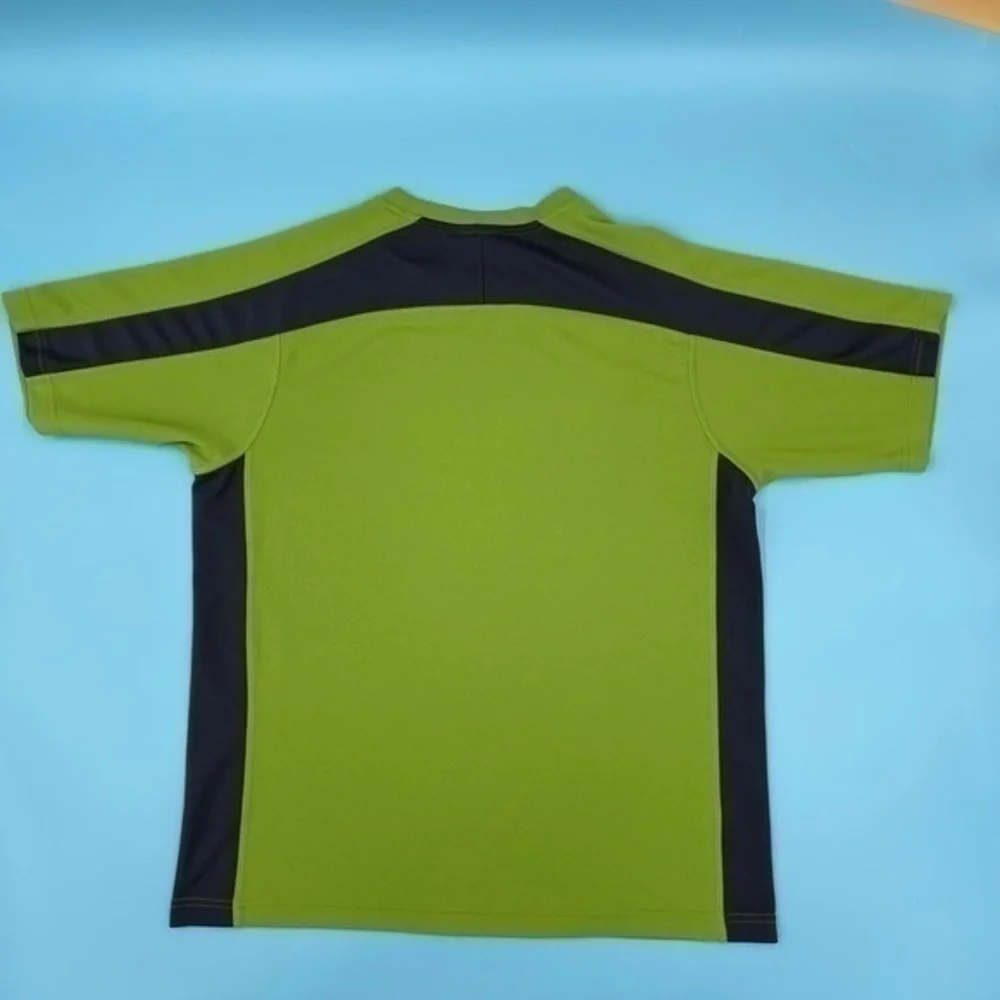 CHAMPION Embroidered Active Tee - Picture 2 of 3
